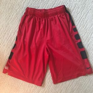 Nike dri-fit elite basketball shorts, size L